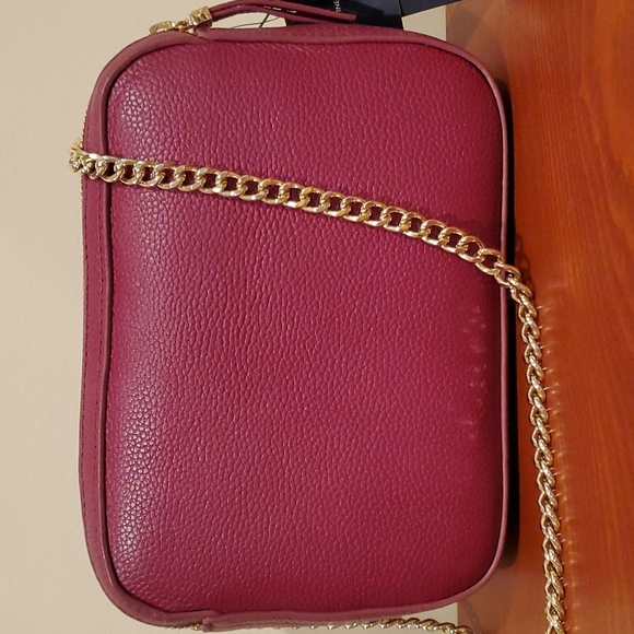 Purse - Picture 2 of 6